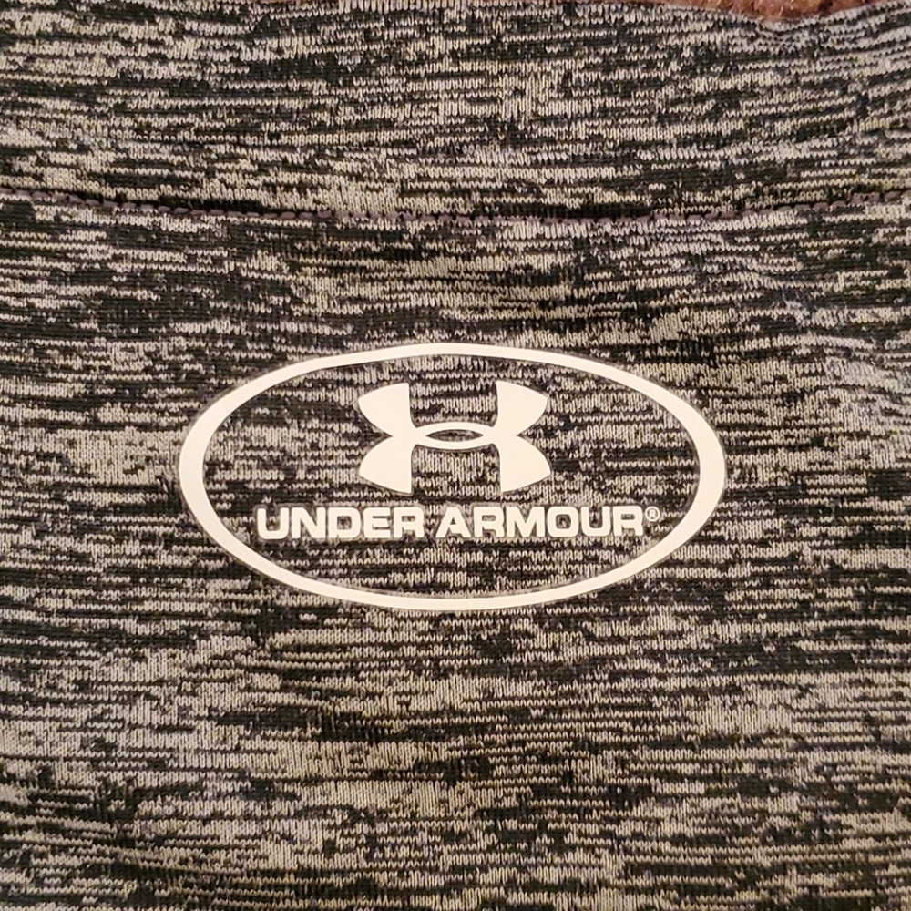 T-shirt - Picture 3 of 5
